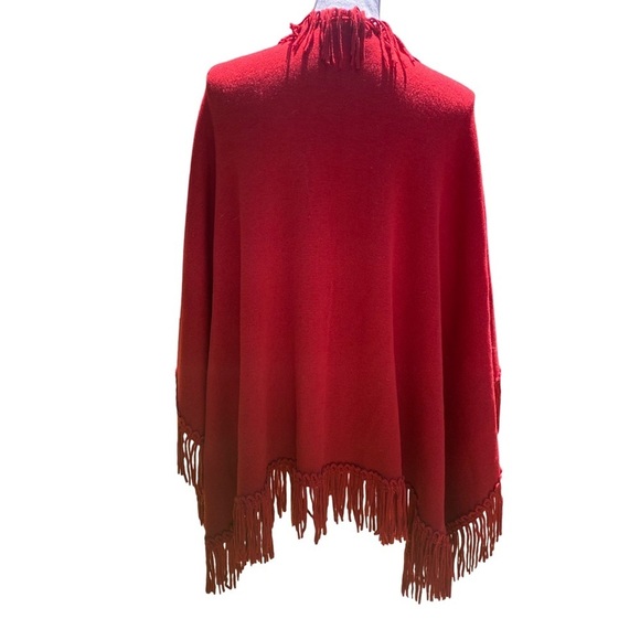 COLDWATER CREEK Sweater Cape Shawl Poncho with Fringe One Size Fits Most Red - Picture 2 of 5